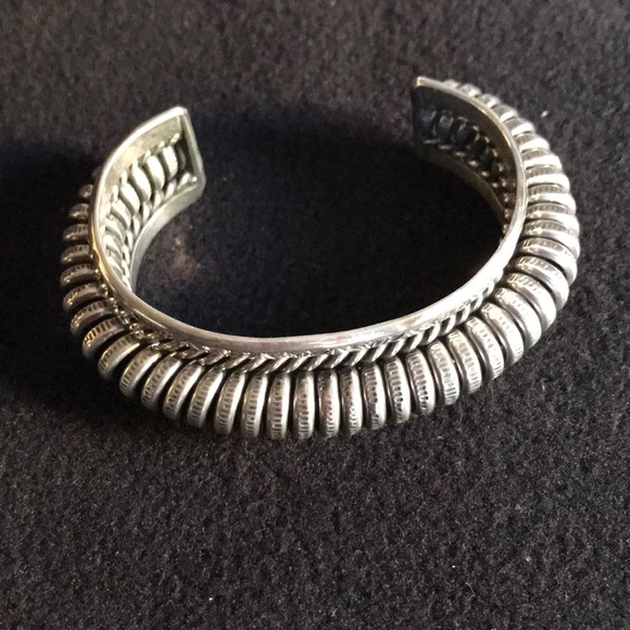 SS Navajo Ornate Bangle Bracelet - Picture 2 of 4